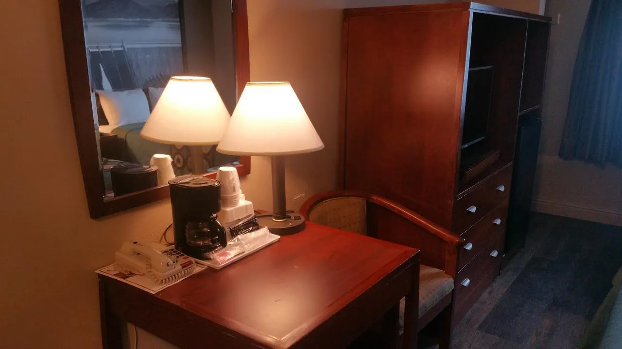 Super 8 By Wyndham Sacramento Hotel Carmichael 2*,